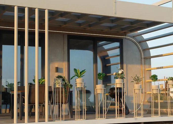 Infinity Residences 펜션 Zygi